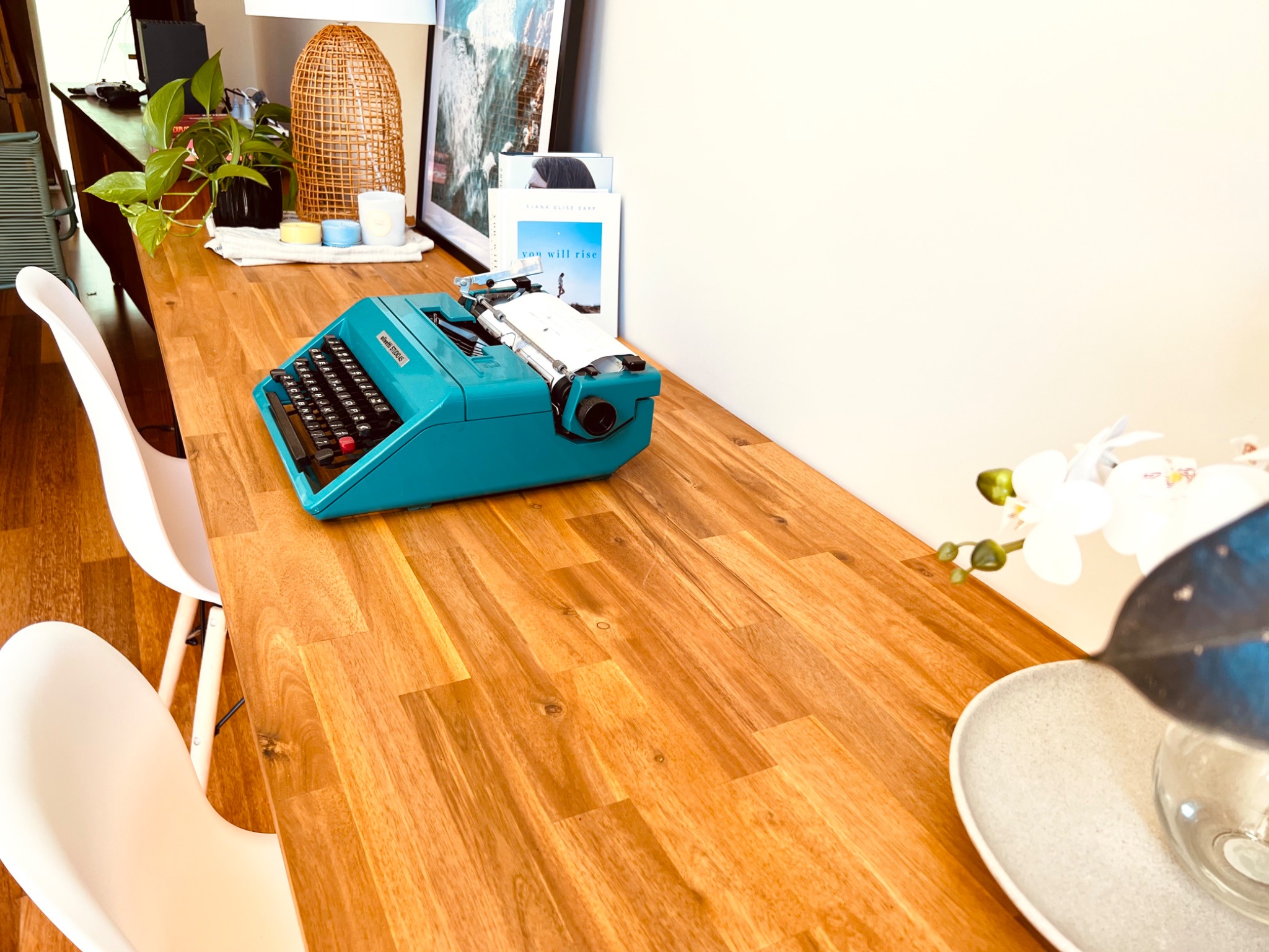 Wythfield table top-down view with typewriter